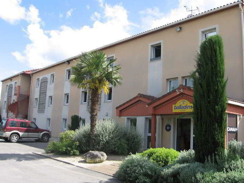 Hotel Kyriad Direct Agen