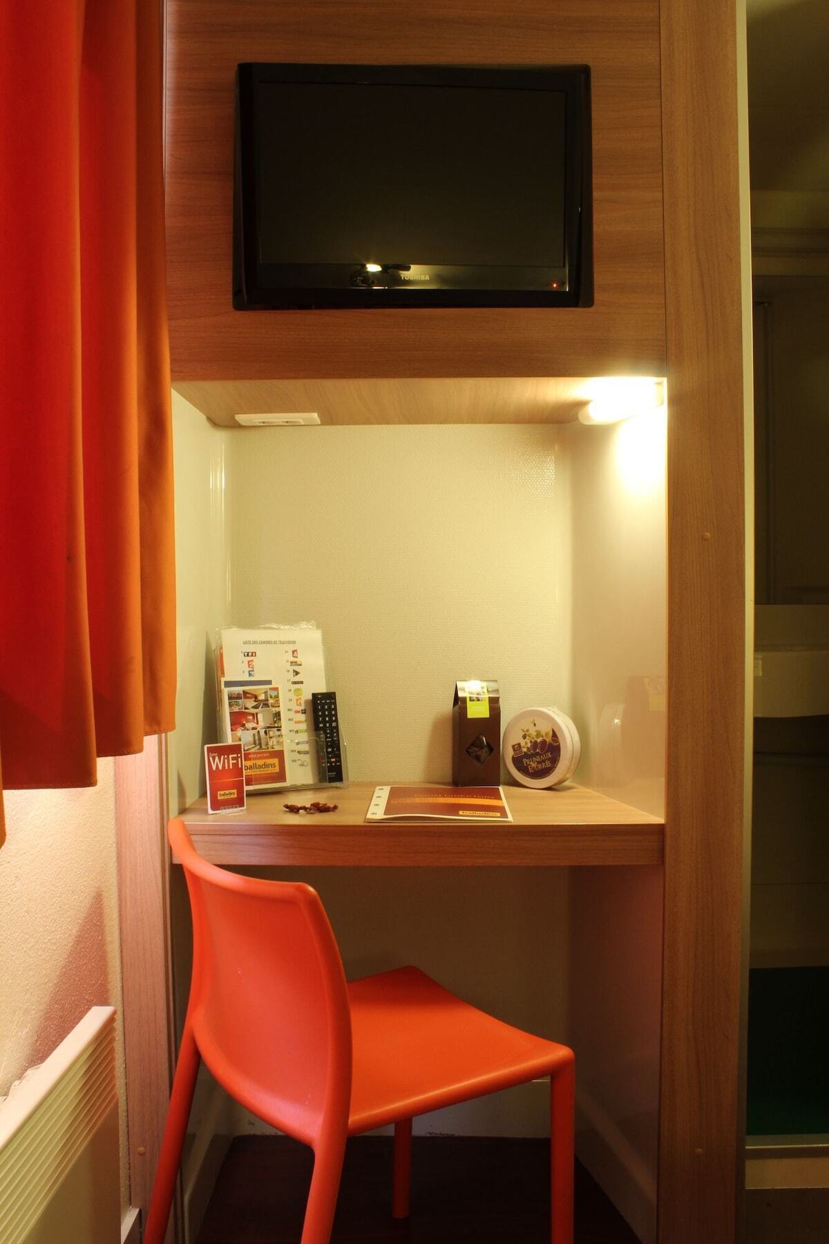 Kyriad Direct Agen Hotel 2*